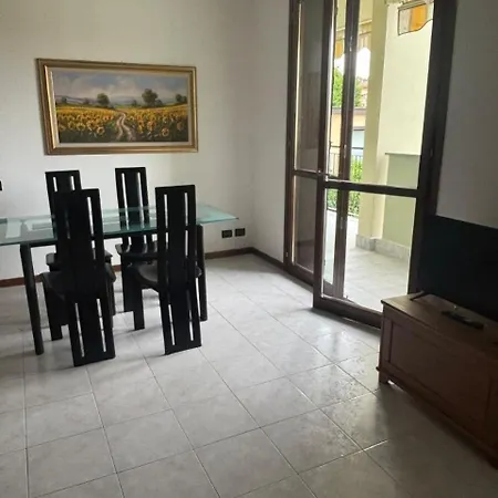 Gate - 10 Minuti Dal Centro Ferienhaus